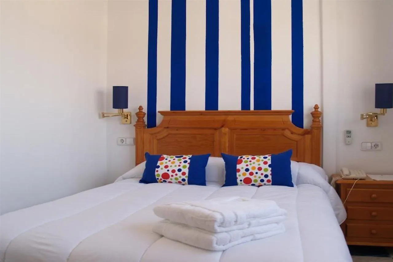 Hotel Corona De Atarfe